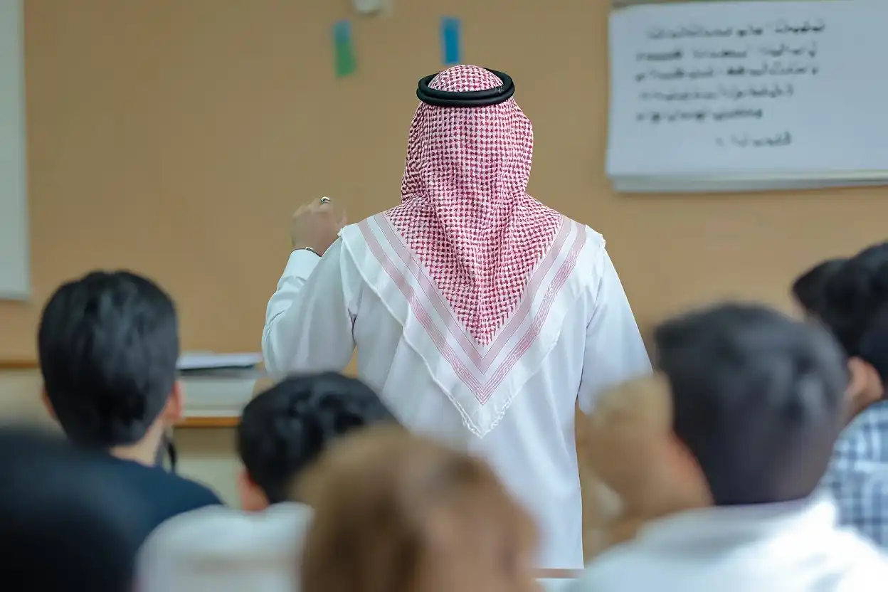 الفرق بين الدبلوم العالي والماجستير
